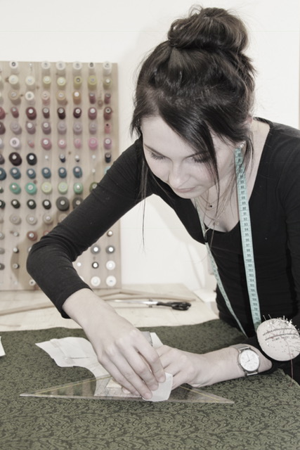 Petra Schwarzmann bei der Arbeit; Foto: ©Magdalena Türtscher