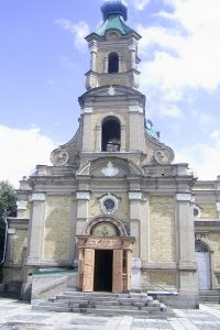 Kirche, in der Jenja und ihr Mann geheiratet haben