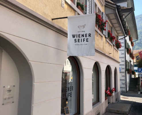 „Wiener Seife“ in Arth/Schweiz; Foto: ©“Schwarz auf Weiß“