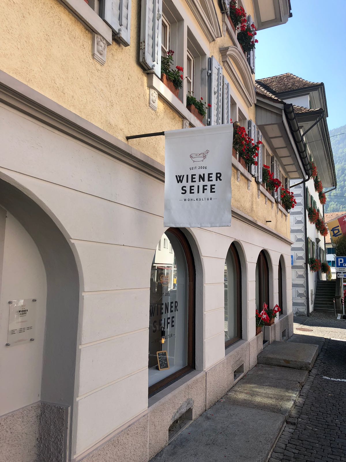 „Wiener Seife“ in Arth/Schweiz; Foto: ©“Schwarz auf Weiß“