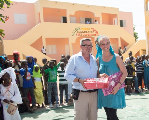 Eröffnungsfeier Grundschule 2015; Foto: ©MEDIArt | Andreas Uher; Projekt Wissen macht Stark, Senegal, Mbaling,