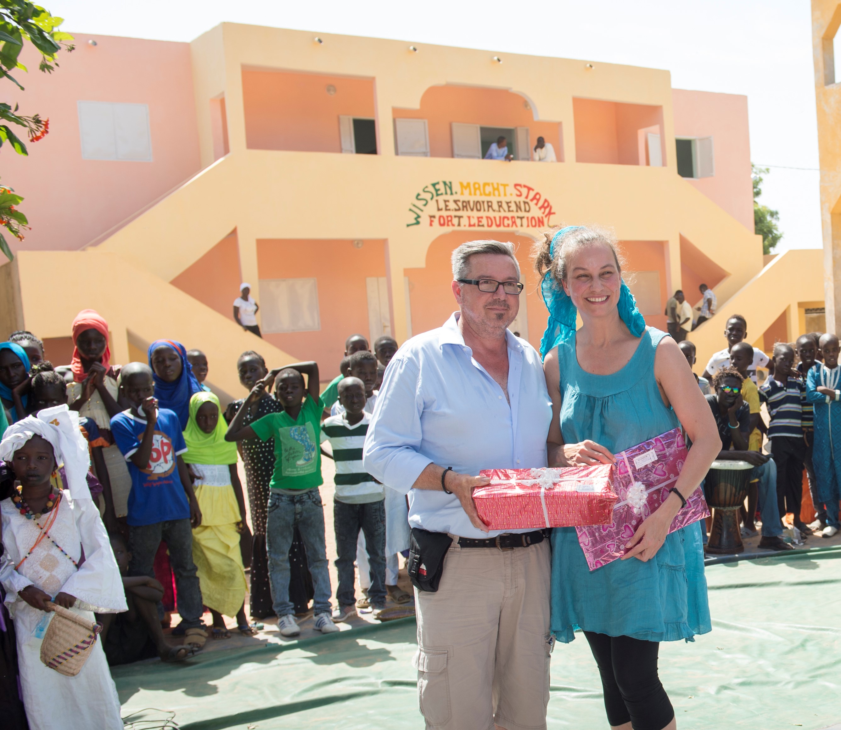 Eröffnungsfeier Grundschule 2015; Foto: ©MEDIArt | Andreas Uher; Projekt Wissen macht Stark, Senegal, Mbaling,