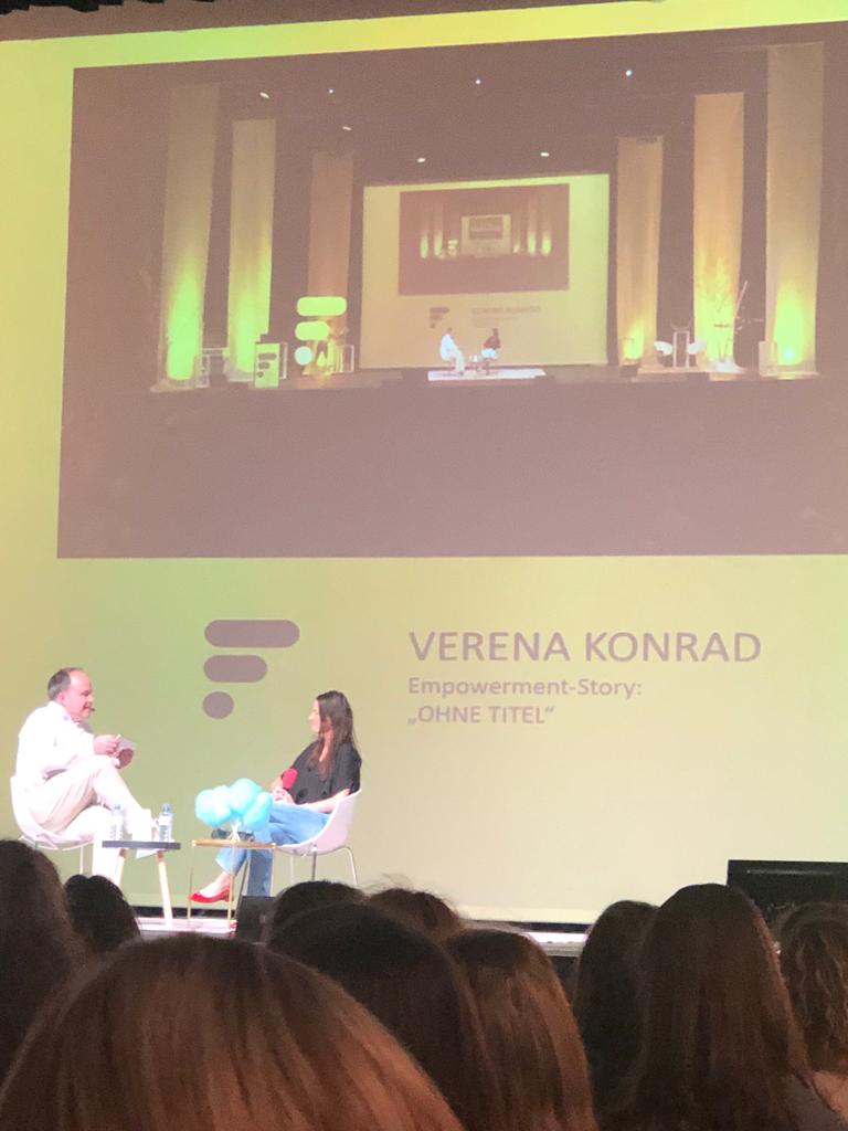 „Schwarz auf Weiß“ beim „Female Future Festival“; Foto: ©„Schwarz auf Weiß“